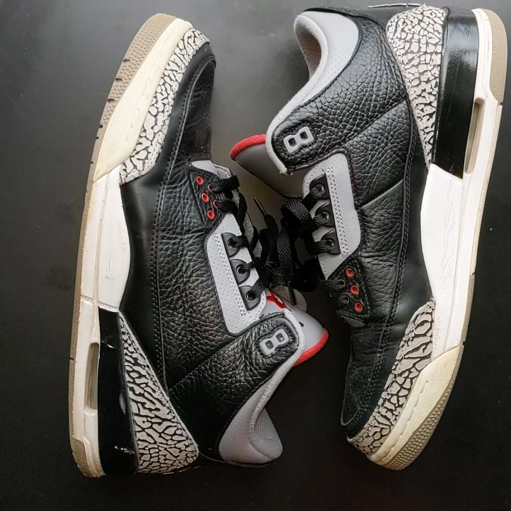 Air Jordan Retro 3s